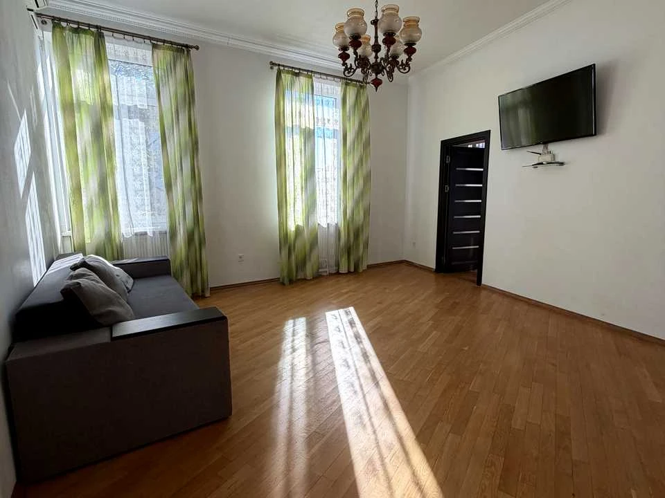Apartment. Lviv, Tarasa Shevchenka Street