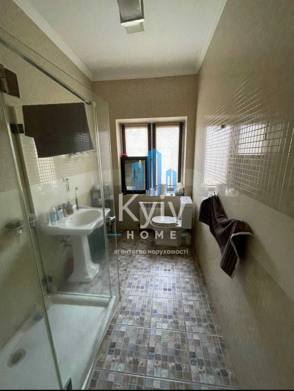 Sale of a two-story brick house in Осокорки, вул. Са