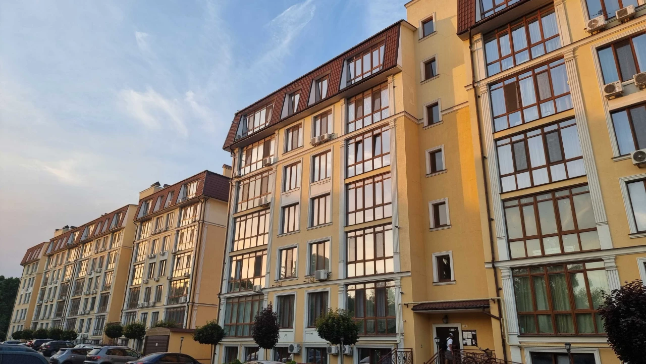 Seafront Apartment, 72 sq meters, AGW, New Residence, Renovation, Park and Sea