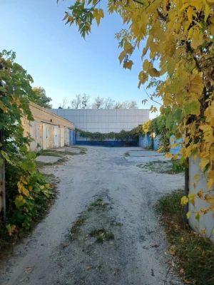 For Sale: Solid Brick Garage - Ideal Home for Yours