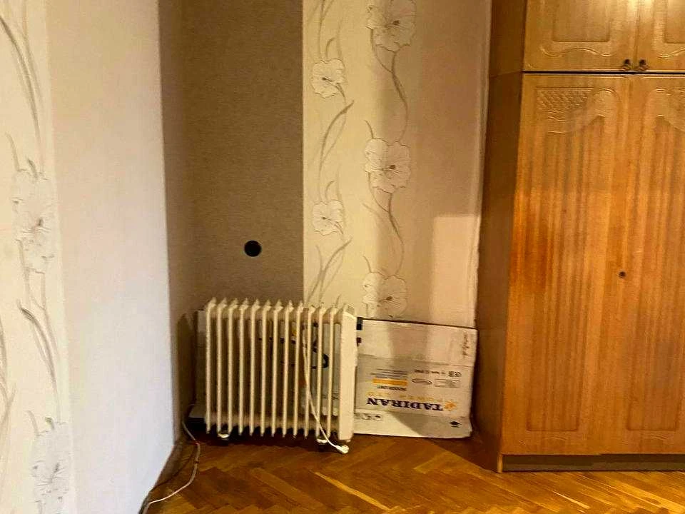 Квартира. Киев, Амвросия Бучмы бульвар.