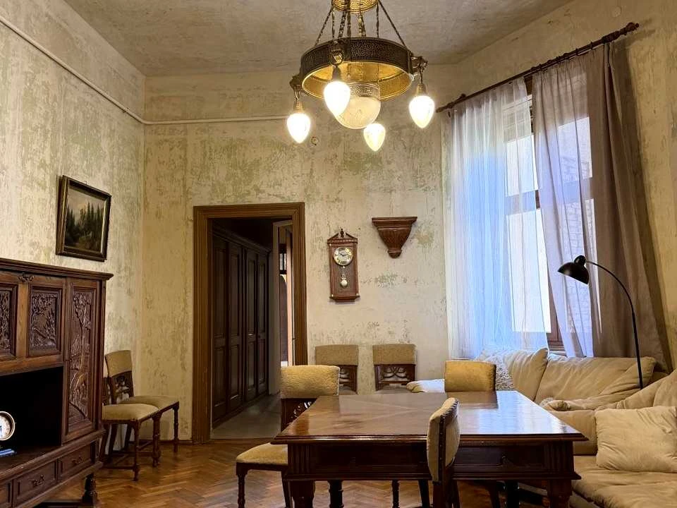 Apartment. Ivan Rutkovych Street, Lviv