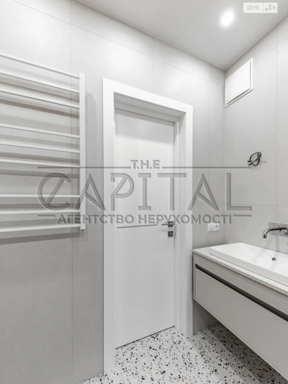 Apartment for Sale, Left Bank District