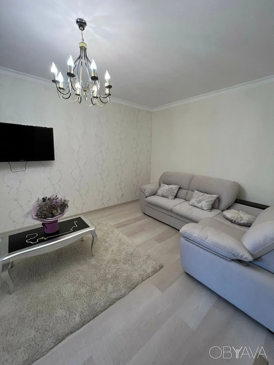 For sale cozy, panoramic 3-room apartment. ЖК Милославичи