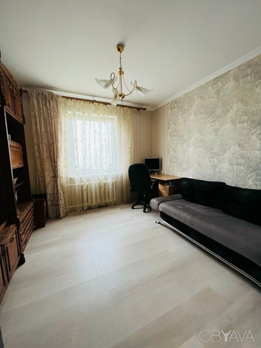 For sale cozy, panoramic 3-room apartment. ЖК Милославичи