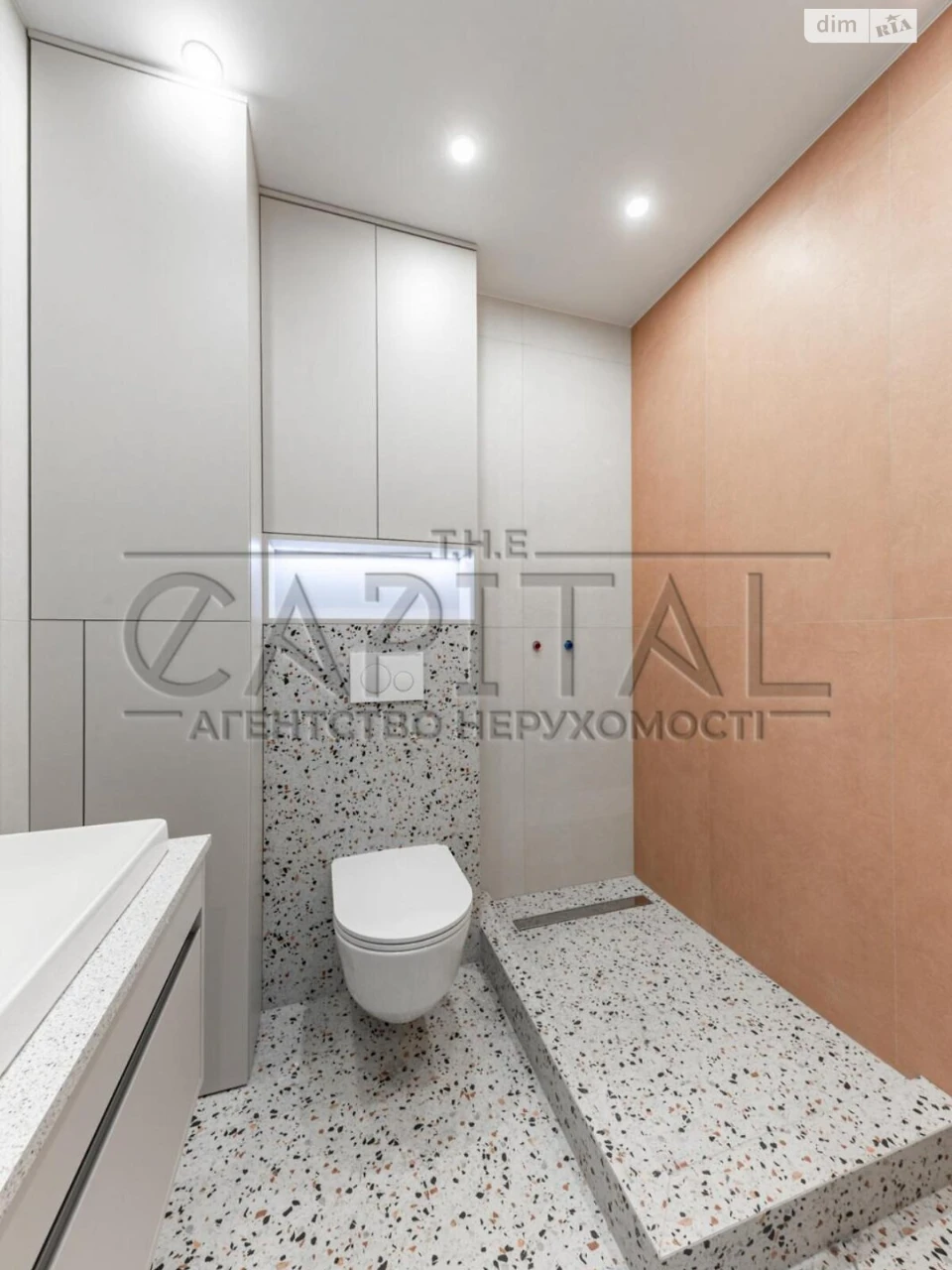 Apartment for Sale, Left Bank District