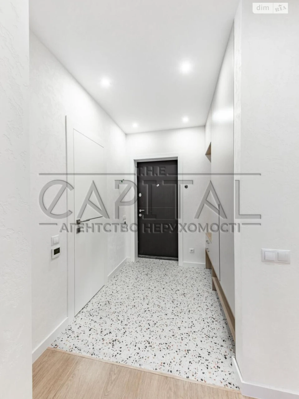 Apartment for Sale, Left Bank District