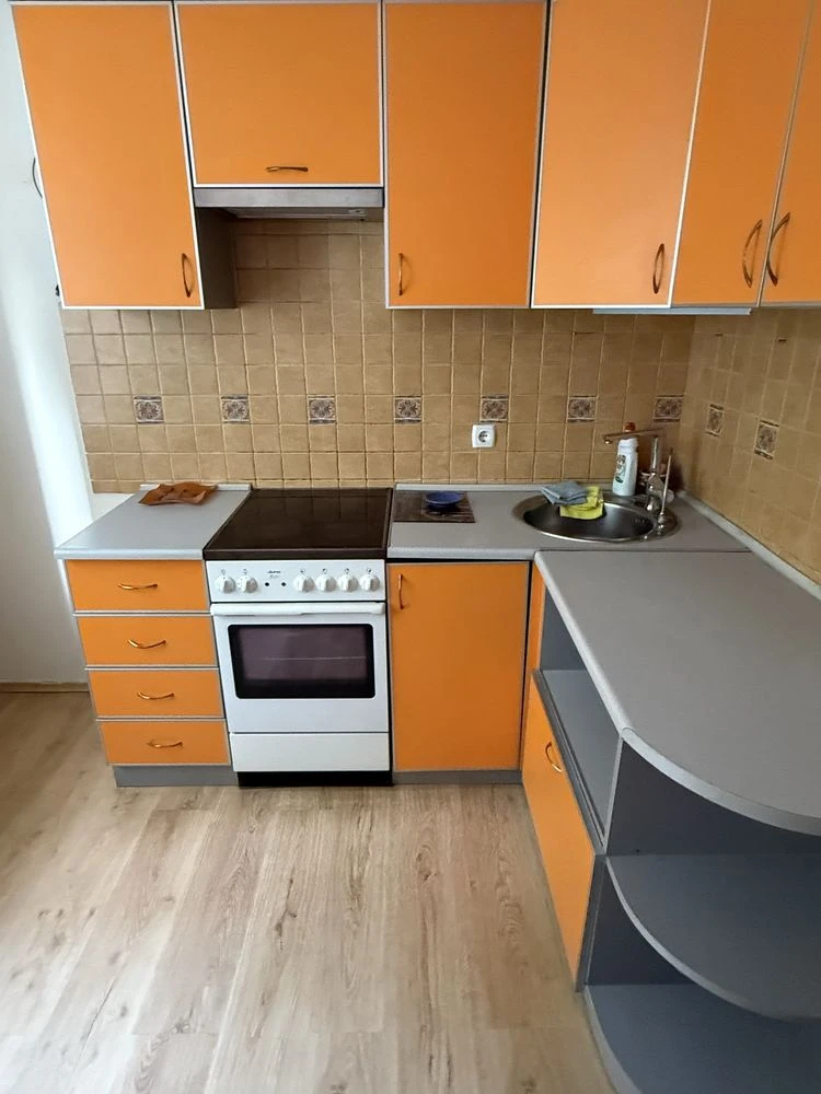 Apartment on Vishenka, on Prospect of Youth, from the owner
