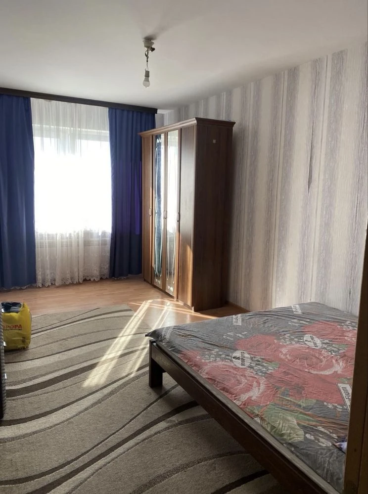 Cozy 3-room apartment, P. P. Григоренка 12, Pozniaky
