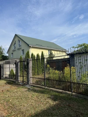 Sale of two houses in Bаклажанна 12 acres, facade
