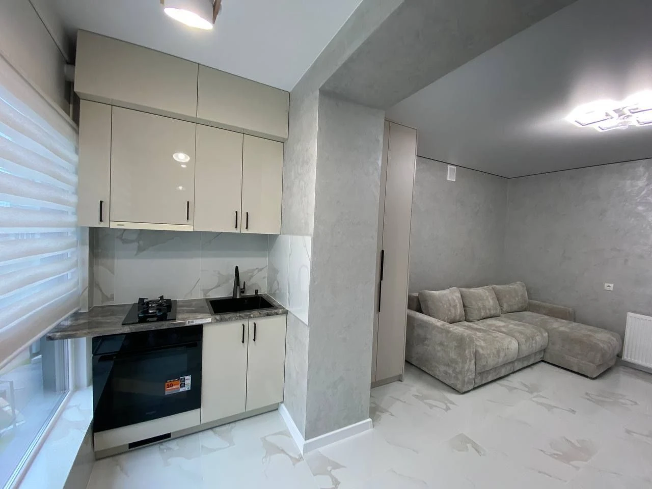 Sale of a modern 1.5-room apartment with an area of 47 m² at address