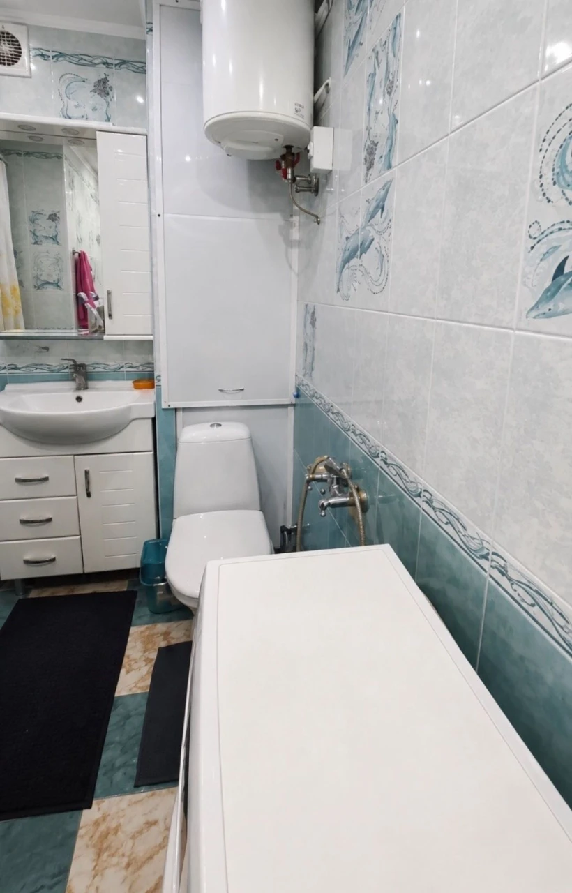 Sale of a 3-room apartment. Oleksiyivka. Certificate.