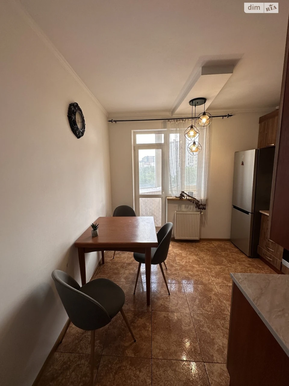 Продаж Квартира Брати