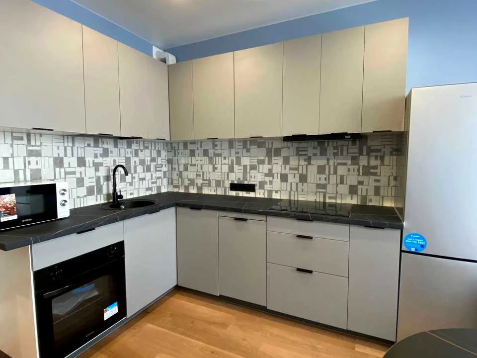 Apartment. Salutna St, Kyiv