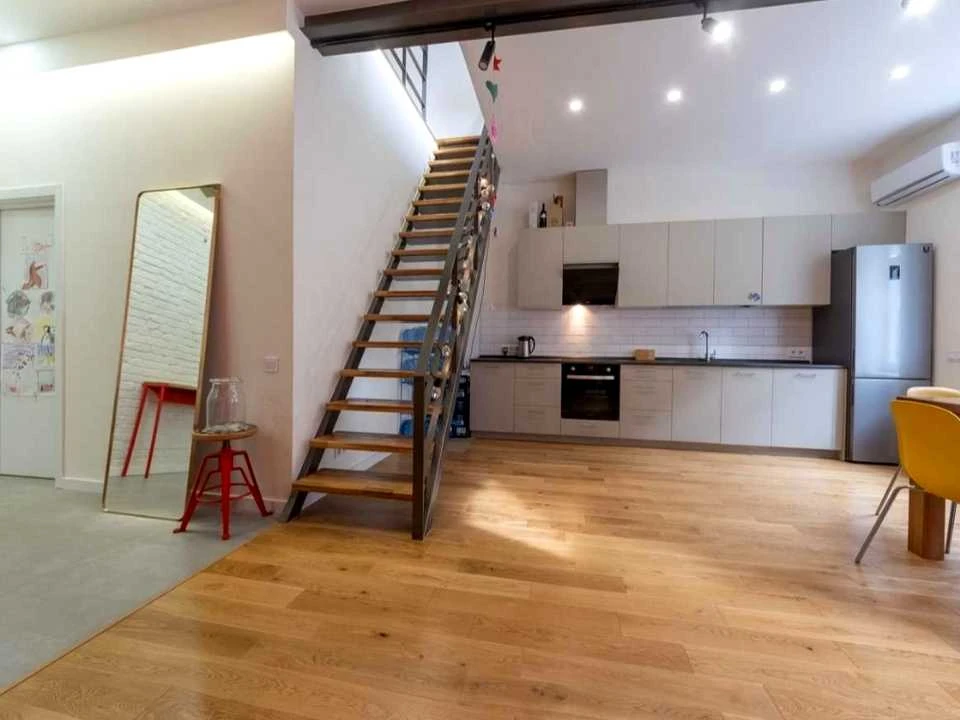 Apartment. Prorizna St, Kyiv