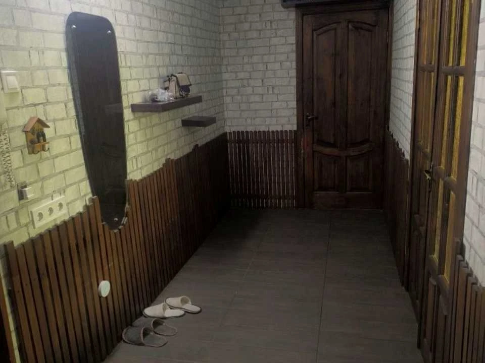 Apartment. Akademika Glushkova Prospect