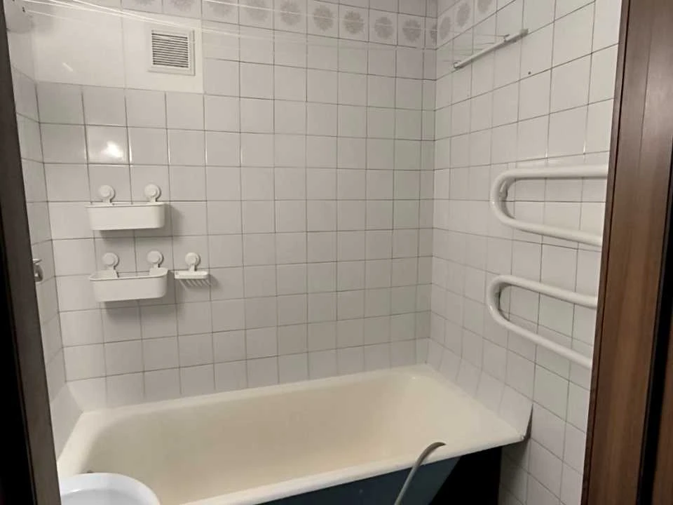 Apartment. Akademika Glushkova Prospect