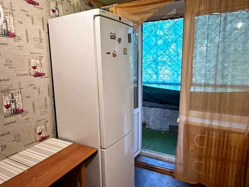 Apartment. Dnipro, Topolina str.