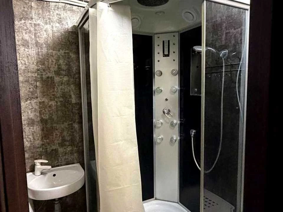 Apartment. Dnipro, Topolina str.
