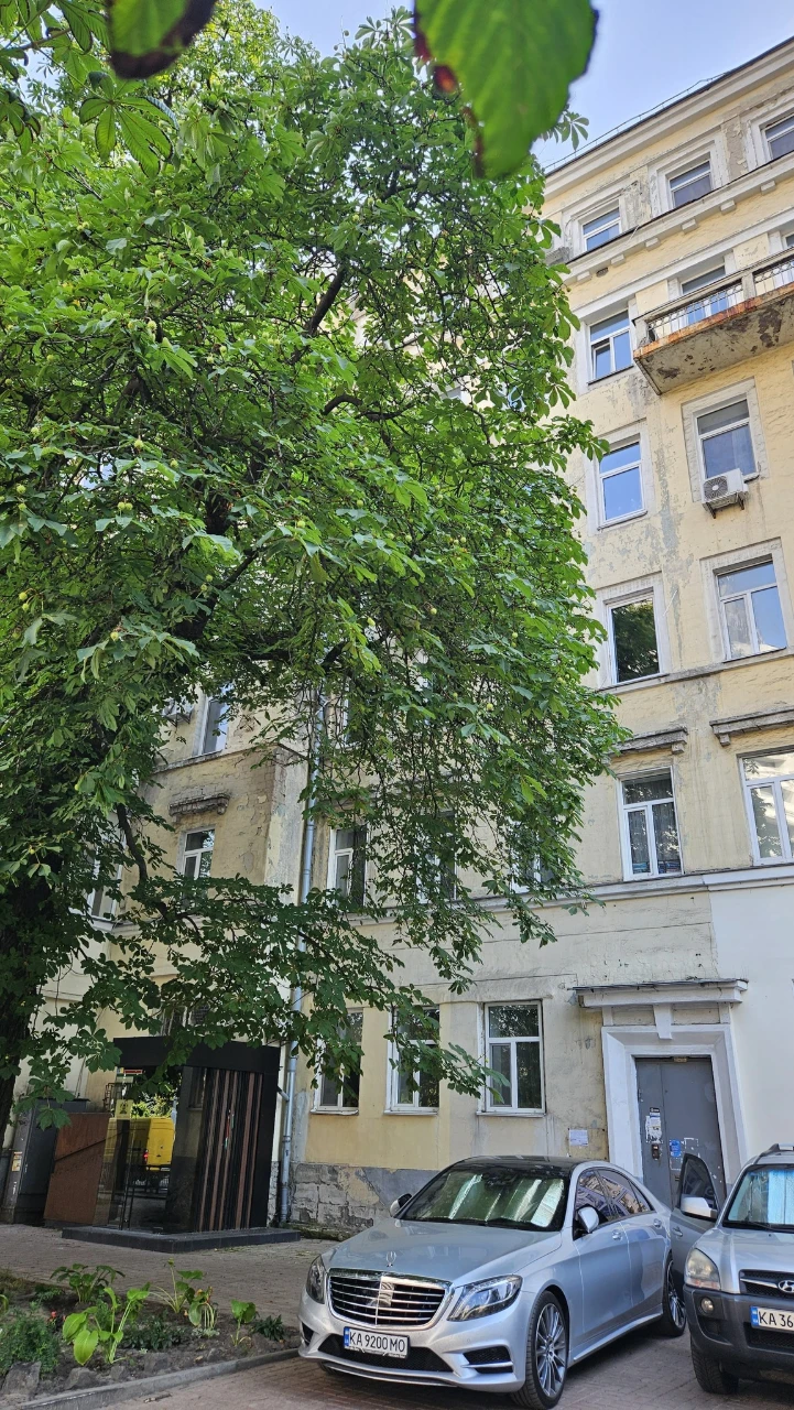 Сдается 2-комнатная квартира 56 м², Иван Мазепы ул., 14