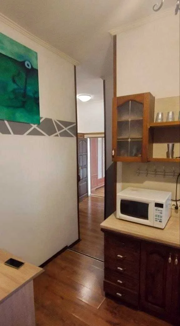 2К квартира в центрі Києва | Мала Житомирська, 15