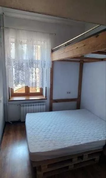 2К квартира в центрі Києва | Мала Житомирська, 15