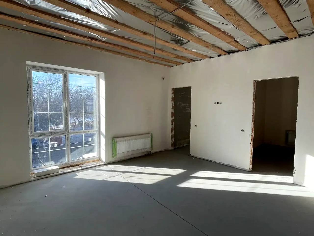 Продаж будинку 220 м² 5.5 сот.