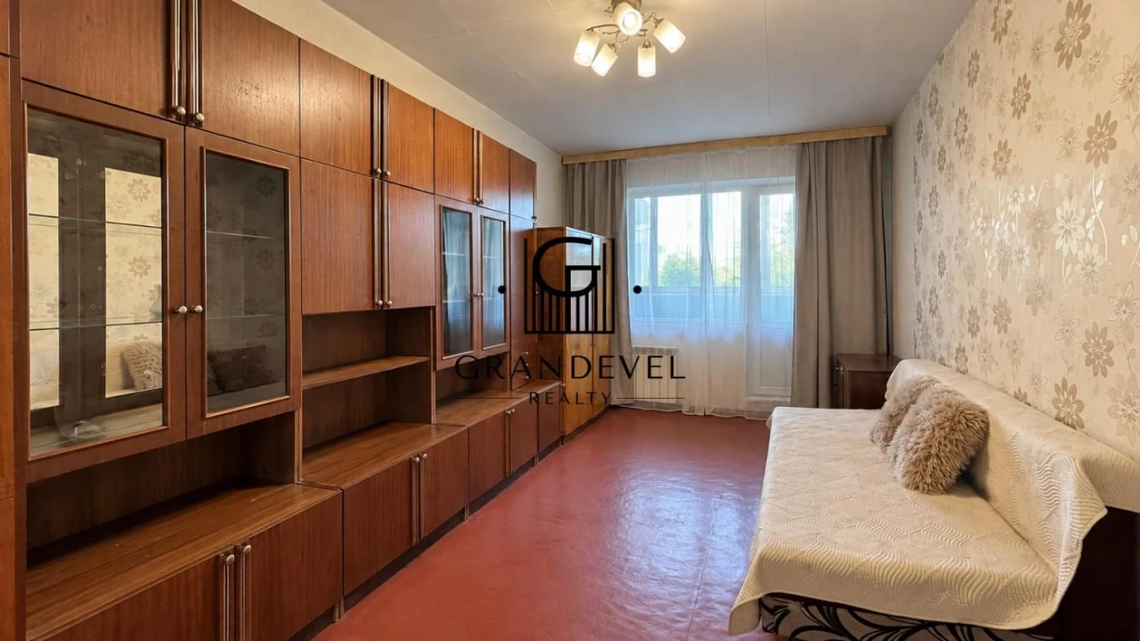 Sale of a 3-bedroom apartment, Red Row, 1B, Mayakovsky, Troyech