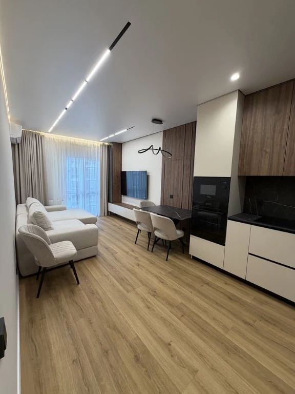 Продається 3-кімнатна квартира в ЖК "Нова Англія", 61 м²