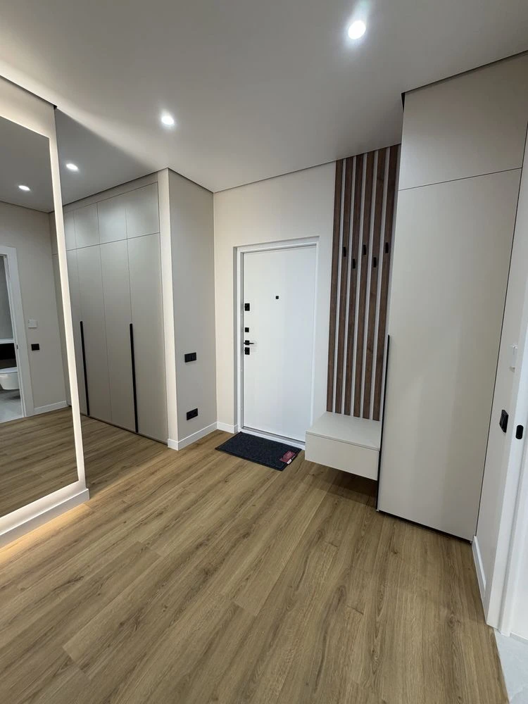 Selling a 3-bedroom apartment in ЖК Нова Англія 61 sq.m.