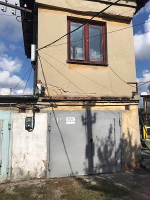 Brick garage for sale in the "Autoлюбитель" cooperative