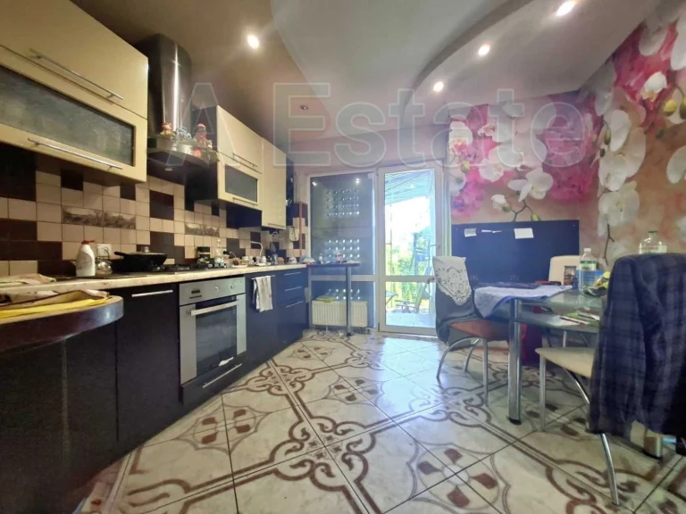 For Sale: Cozy House in the Center of Krasnopille