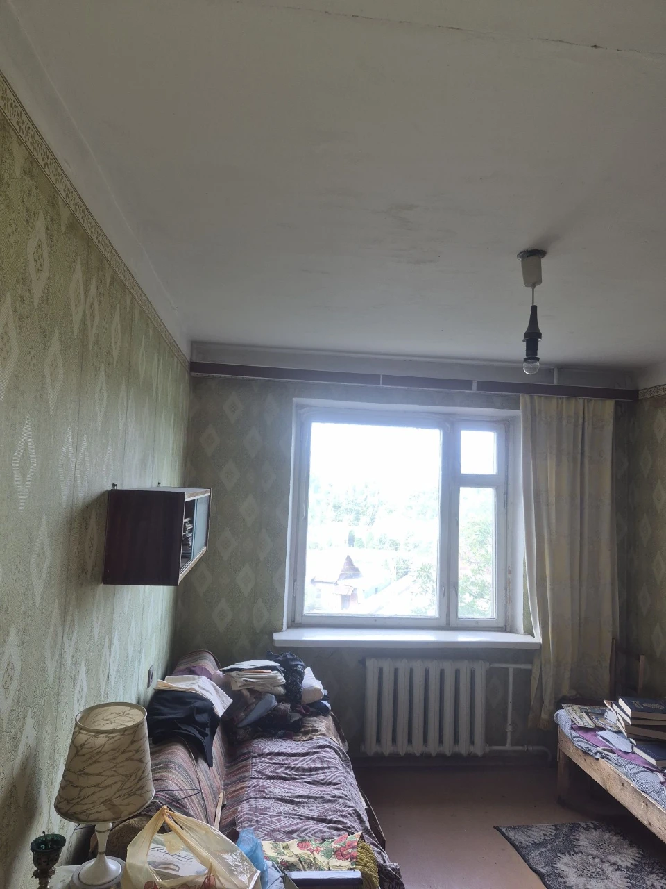 For Sale: 2-bedroom apartment on Kroshni
