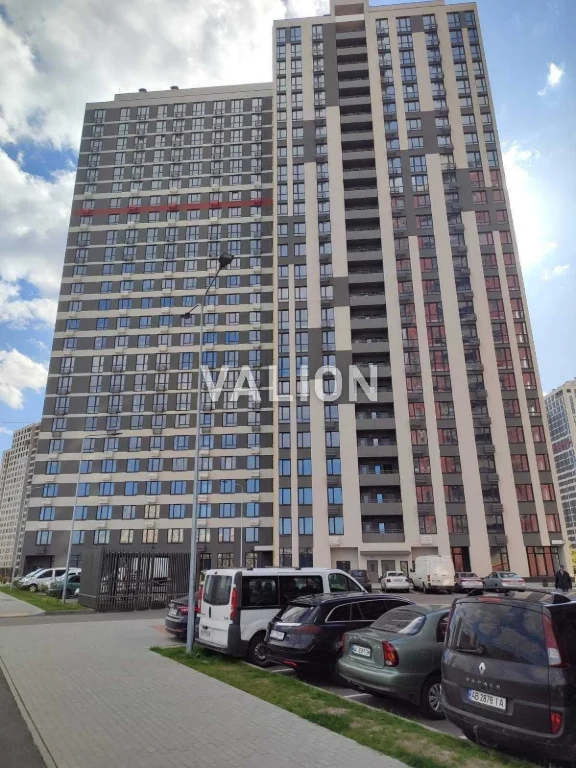 Продаж двокімнатної квартири в ЖК "Варшавський плюс"