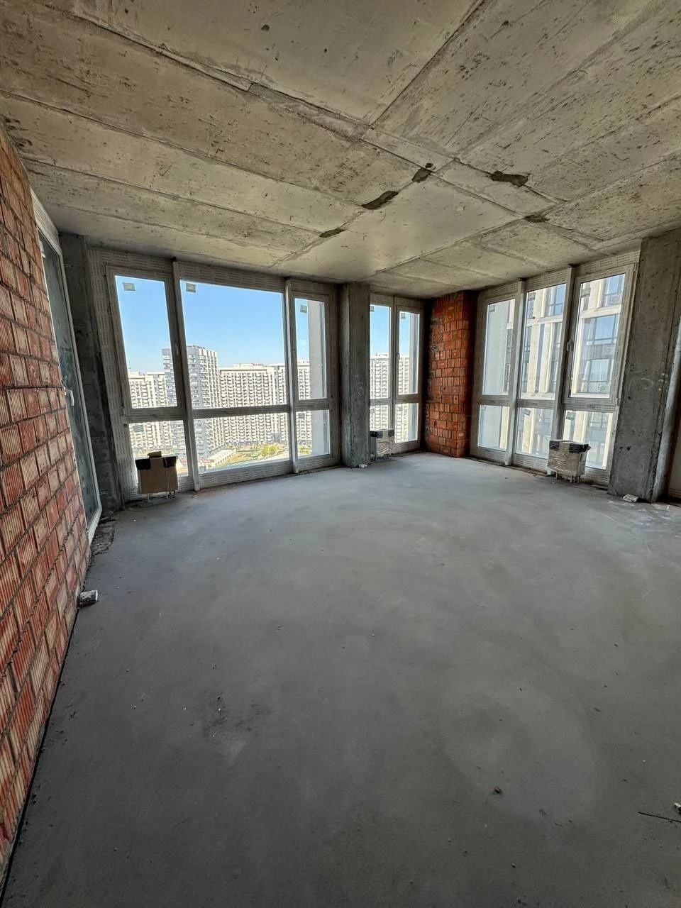 3-bedroom apartment