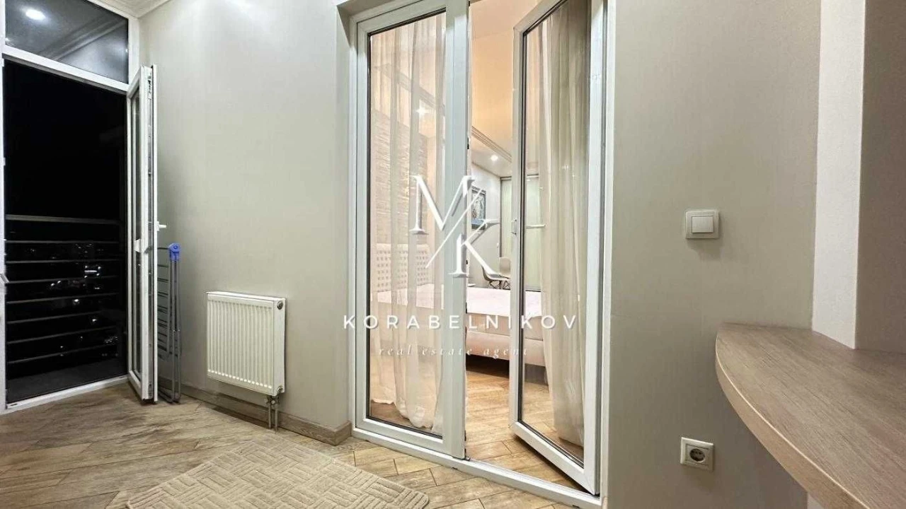 Sale of a 2-bedroom apartment, Chokolivsky Bulvar, 42 a, house with generator