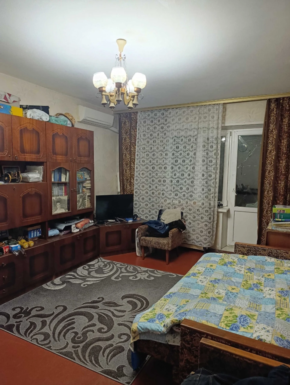 Продаж 3-к Векентія Беретті б. 12 Троещiна 6/9 эт