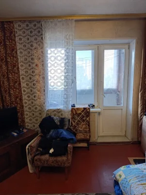Продаж 3-к Векентія Беретті б. 12 Троещiна 6/9 эт