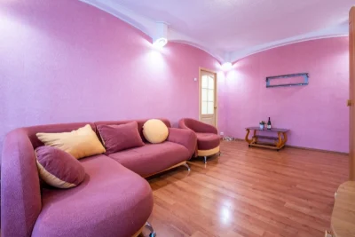 Rent 2 room apartment; Obolon; 2 min to metro; No Commission