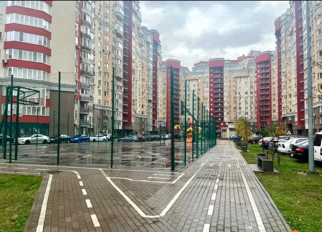 Генератор! Без% Лікоград Чудова євродвушка Здановської 46/1