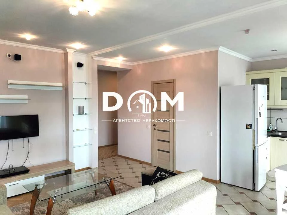 Apartment. Metropolitan Vasyl Lipkivsky Street, Kyiv