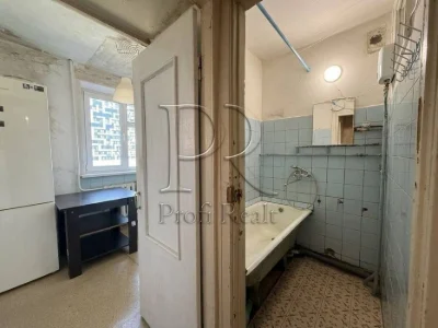 Three-bedroom apartment in the Center, Olympiysk district | Fedorov Street