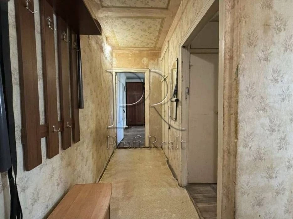 Three-bedroom apartment in the Center, Olympiysk district | Fedorov Street