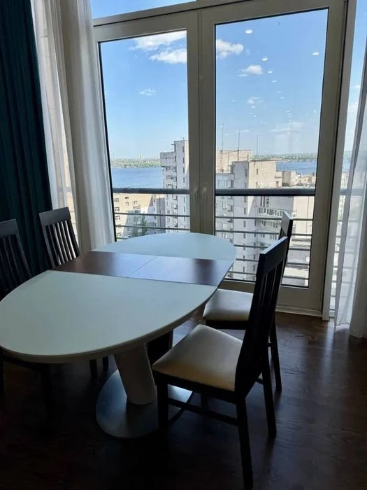 Продаж  2к квартири 81 м² в ЖК "Дует" ( Крутогірний узвіз, 2