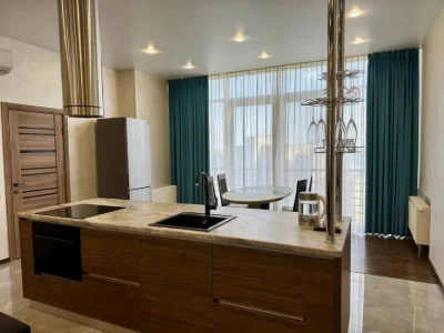 Продаж  2к квартири 81 м² в ЖК "Дует" ( Крутогірний узвіз, 2