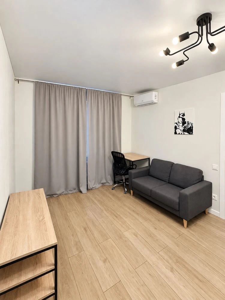 Verkhovolyada 10A, Pechersk, Center of Kyiv, One-bedroom apartment