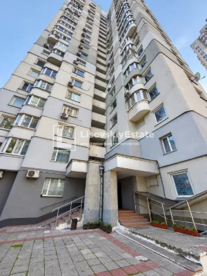 Rent 2BR apartment at 107 Brestsky Prospect, Zhytomyr