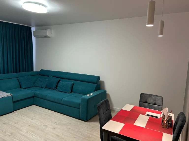 Rent a 2-bedroom apartment. Kyiv. Solensky district. Vatsala