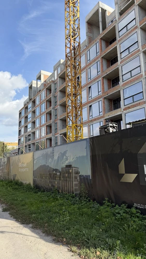 Продаж 2-кімнатного квартири 77,5 м2 в ЖК "Lypynsky"