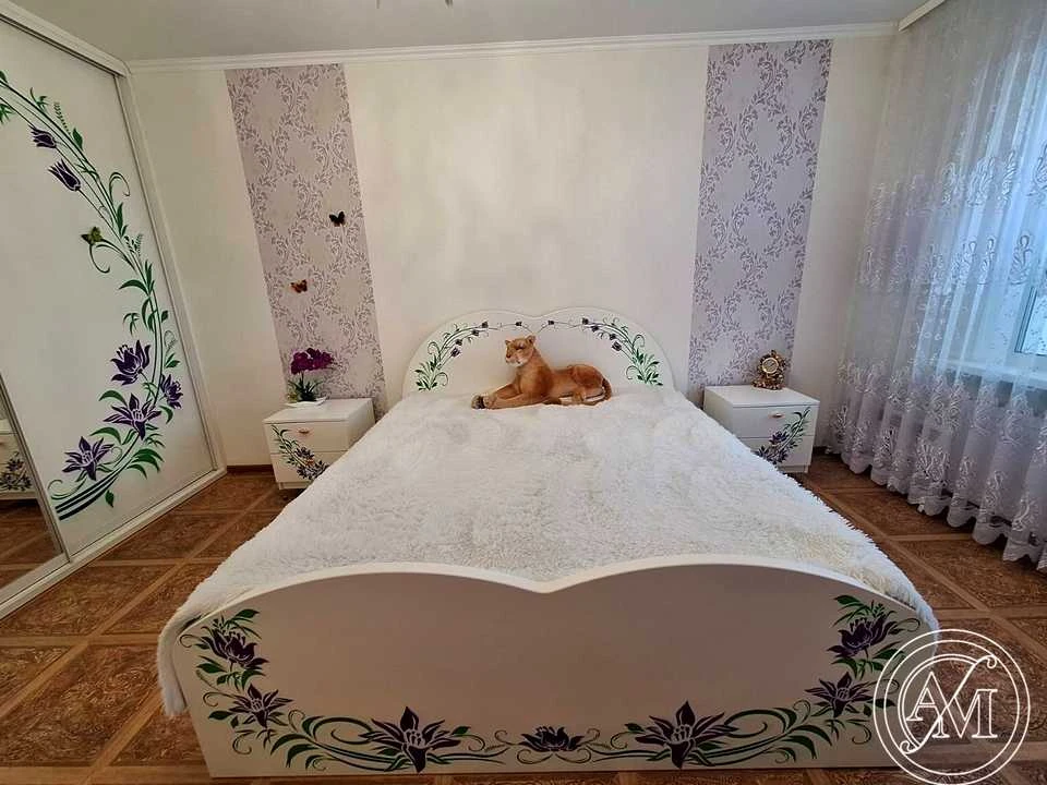 Apartment. Zdolbunivska Street, Kyiv